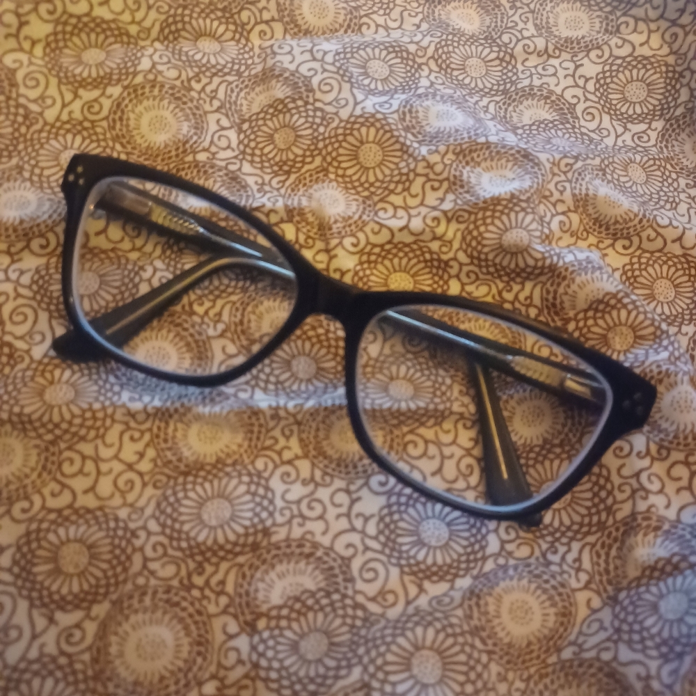 PRADA 👓  Link - Picture 2 of 13